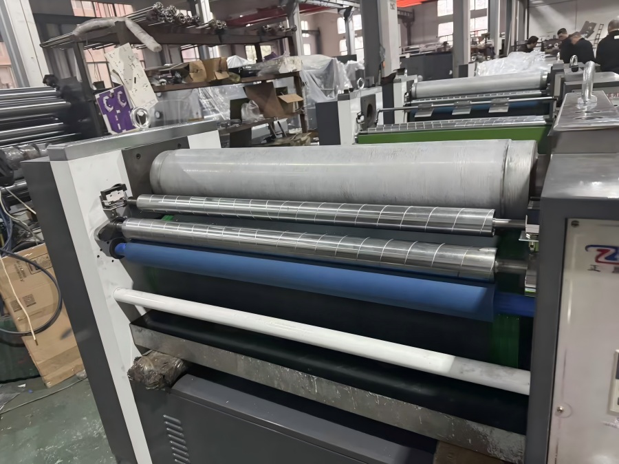 NEW STAR’s YF-920C Industrial-grade Embossing Machine in production!